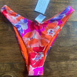 L Space Reversible Bottoms *NWT*